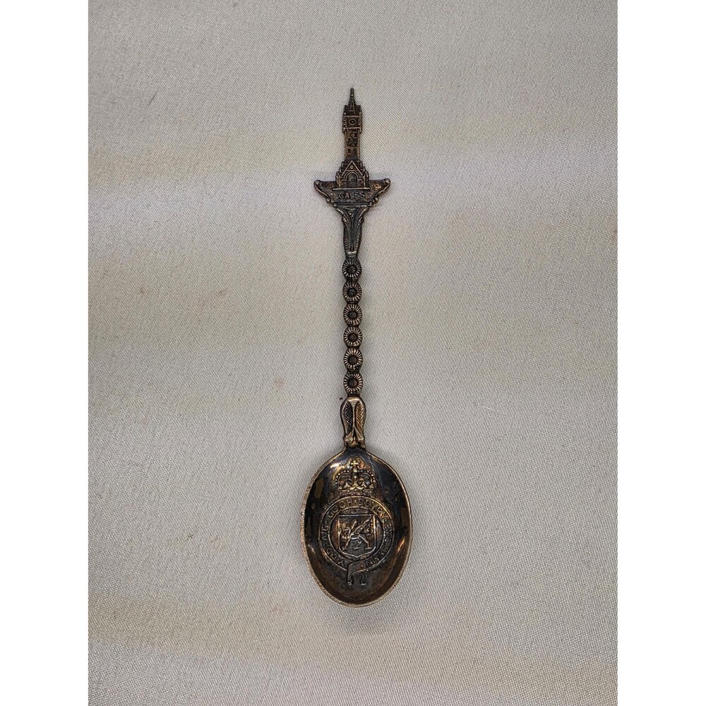 Vintage Wales Souvenir Spoon, Welsh Collector Ornate Crest Handle, Travel
